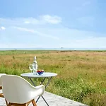 Semesterbostad Farman - 150m From The Sea By Interhome